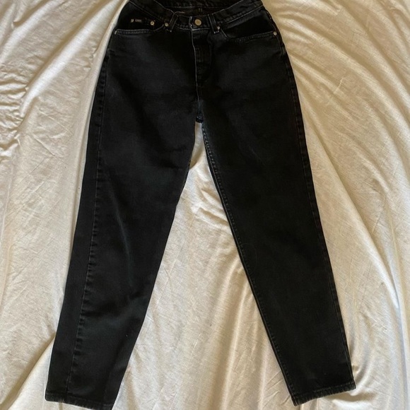 🌸black lee mom jeans - Picture 2 of 4